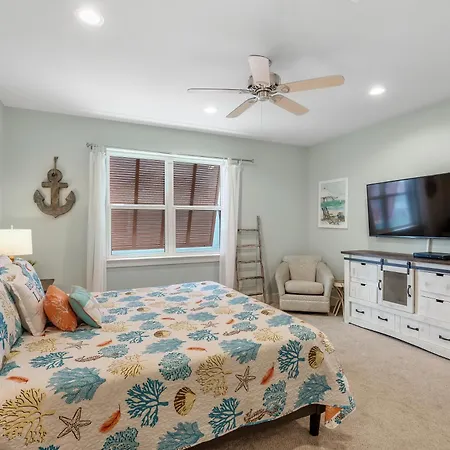 Coral Dreams-Luxe Cottage Steps From The Beach & Pool!